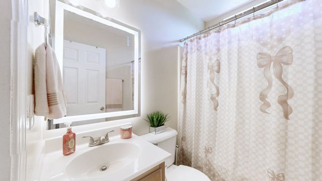 5328 Sunnyvale Dr, Antioch, TN 37013