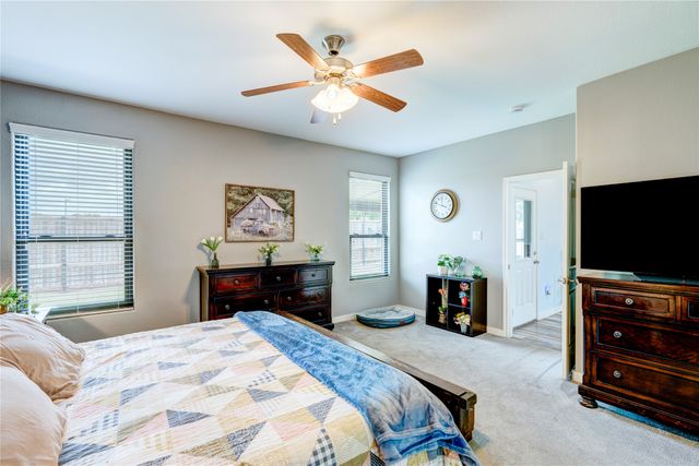 1201 Meadowlakes, Azle, TX 76020