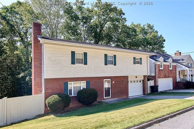 789 Echo Road, South Charleston, WV 25303