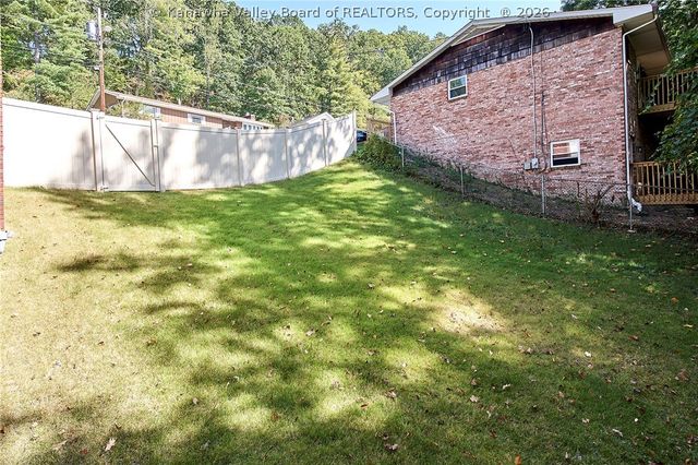 789 Echo Road, South Charleston, WV 25303