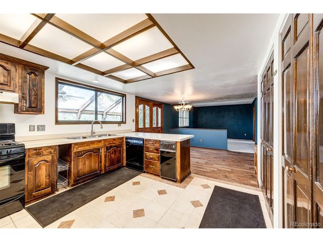 11104 Ponderosa Ln, Franktown, CO 80116