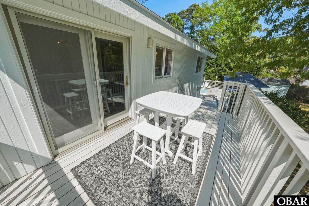 Image 23 of property listing at 3053 Martins Point Road lot 14, Kitty Hawk, NC 27949