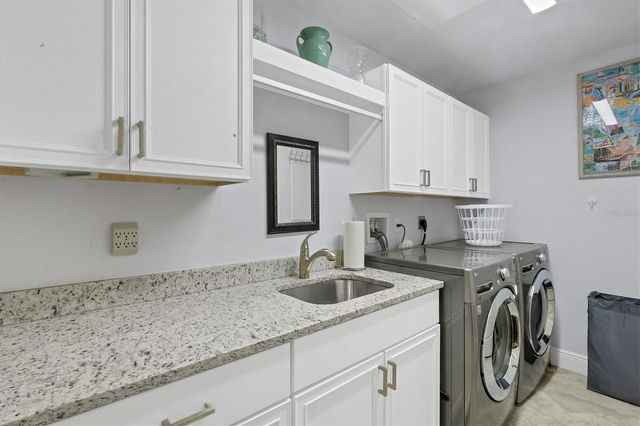 260 HIDDEN BAY DRIVE 402, Osprey, FL 34229