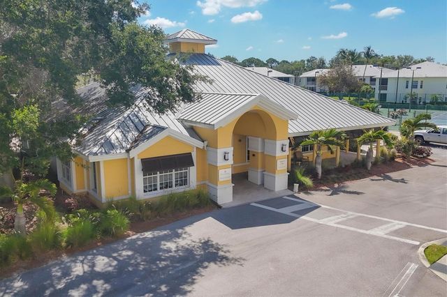 260 HIDDEN BAY DRIVE 402, Osprey, FL 34229