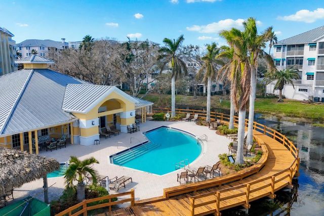 260 HIDDEN BAY DRIVE 402, Osprey, FL 34229