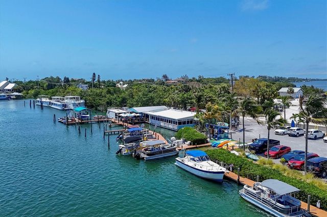 260 HIDDEN BAY DRIVE 402, Osprey, FL 34229