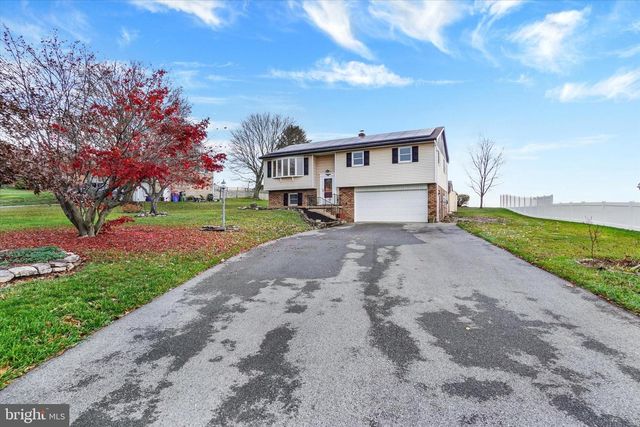 121 PAULINE AVE, York, PA 17408