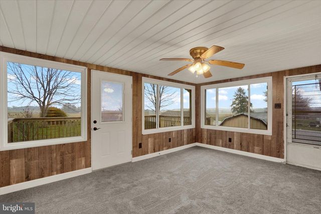 121 PAULINE AVE, York, PA 17408