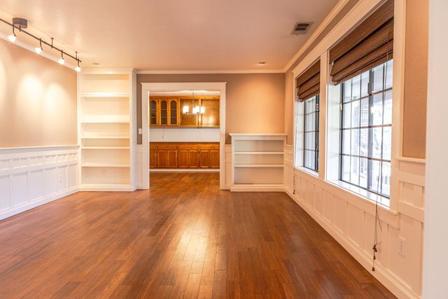 45344 S Oakview Drive, Oakhurst, CA 93644