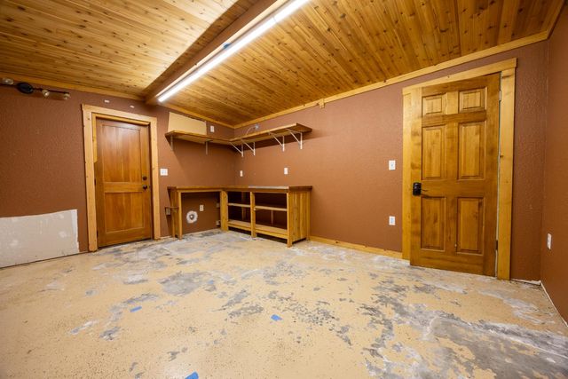 45344 S Oakview Drive, Oakhurst, CA 93644