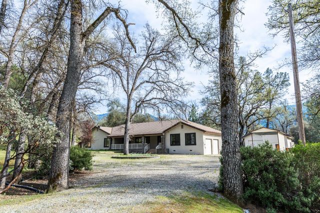 45344 S Oakview Drive, Oakhurst, CA 93644