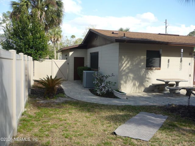 1932 DALAMON Street, Jacksonville, FL 32211
