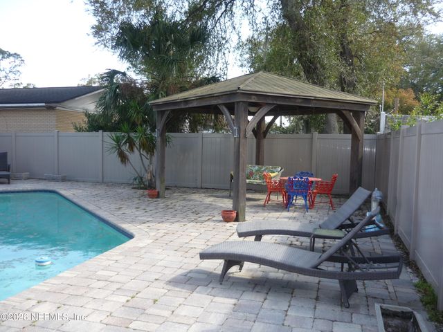1932 DALAMON Street, Jacksonville, FL 32211