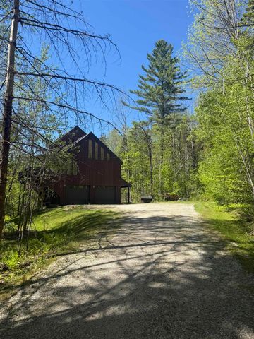 141 Great Hawk Road, Rochester, VT 05767