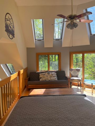 141 Great Hawk Road, Rochester, VT 05767