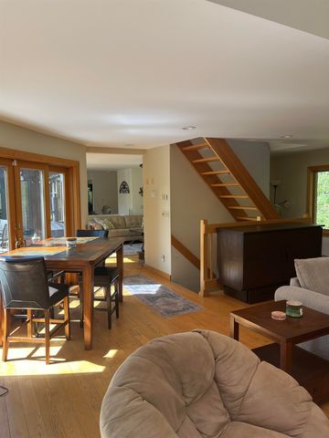 141 Great Hawk Road, Rochester, VT 05767