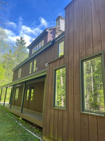 141 Great Hawk Road, Rochester, VT 05767