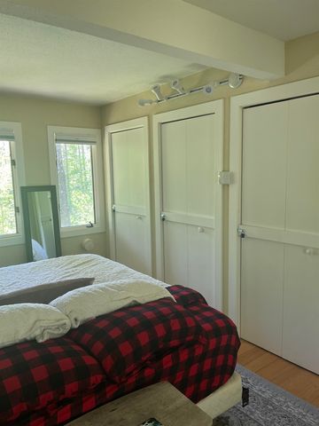 141 Great Hawk Road, Rochester, VT 05767