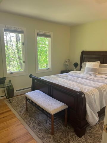 141 Great Hawk Road, Rochester, VT 05767