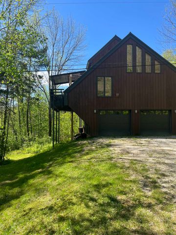 141 Great Hawk Road, Rochester, VT 05767