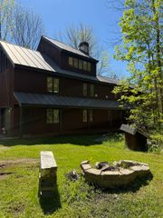 141 Great Hawk Road, Rochester, VT 05767