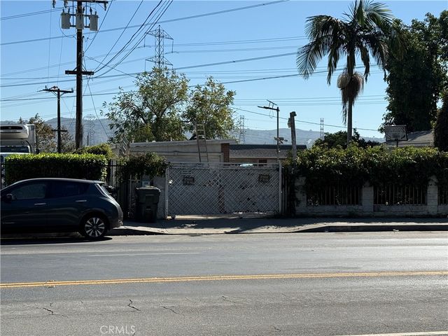 882 Durfee, South El Monte, CA 91733