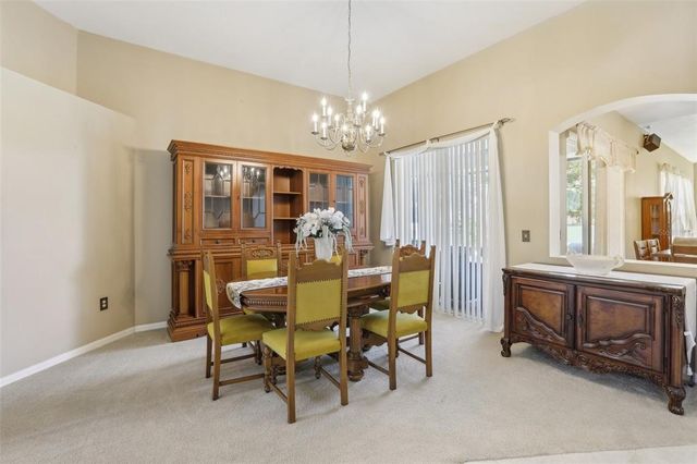 5119 WHISPERING LEAF TRAIL, Valrico, FL 33596