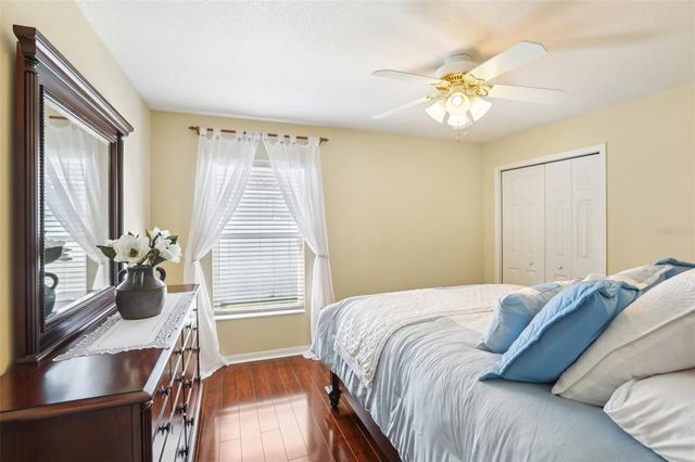 5119 WHISPERING LEAF TRAIL, Valrico, FL 33596