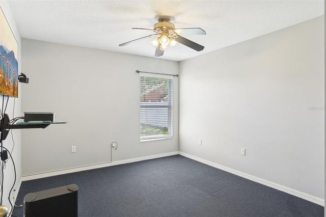 5119 WHISPERING LEAF TRAIL, Valrico, FL 33596