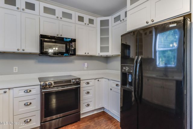 9520 Kalikimaka Place, Diamondhead, MS 39525