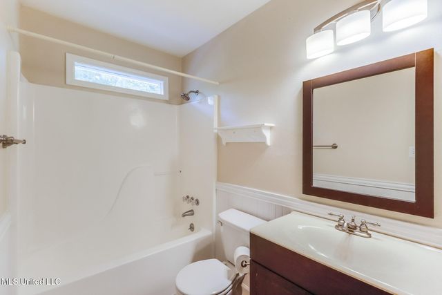 9520 Kalikimaka Place, Diamondhead, MS 39525