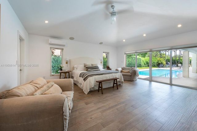 15503 SW 74th Pl, Palmetto Bay, FL 33157