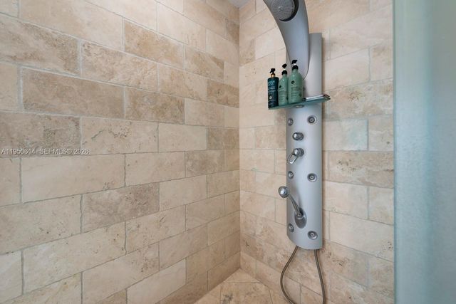 15503 SW 74th Pl, Palmetto Bay, FL 33157