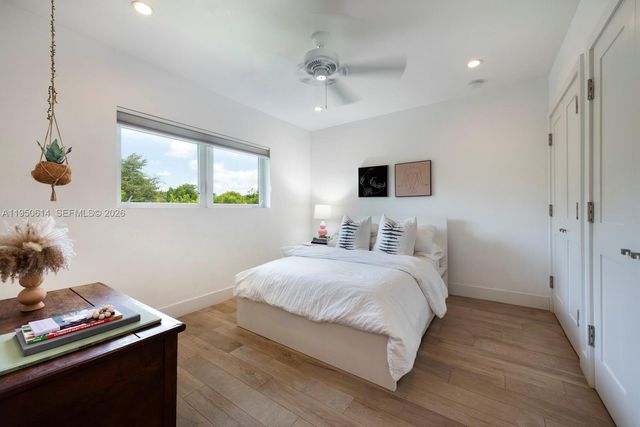 15503 SW 74th Pl, Palmetto Bay, FL 33157