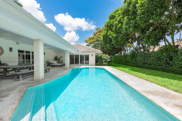 15503 SW 74th Pl, Palmetto Bay, FL 33157