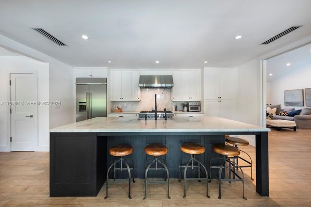 15503 SW 74th Pl, Palmetto Bay, FL 33157