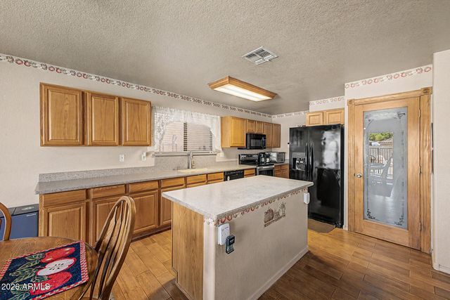 10520 W JESSIE Lane, Peoria, AZ 85383