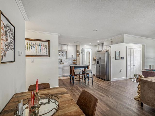 1850 OREGON AVENUE NE, St Petersburg, FL 33703