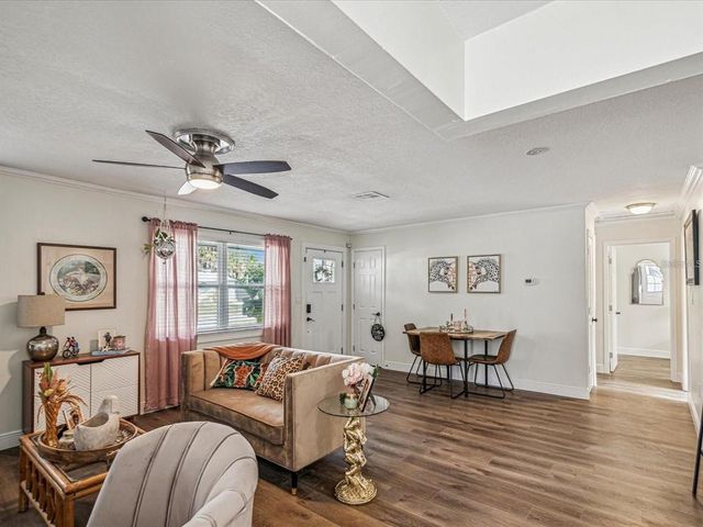 1850 OREGON AVENUE NE, St Petersburg, FL 33703