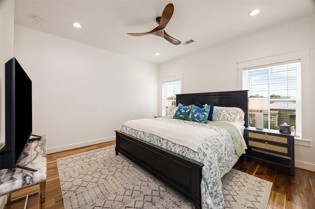 1518 31st Street, Galveston, TX 77550