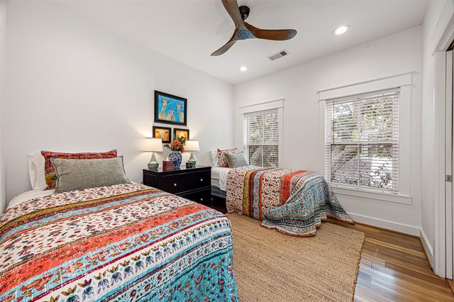 1518 31st Street, Galveston, TX 77550