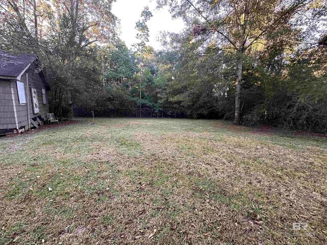 104 George H. Preyear Road, Monroeville, AL 36460