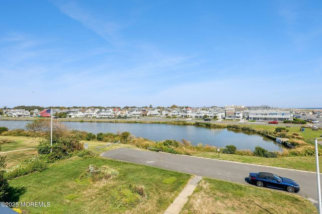 22 Lakeside Avenue, Avon-by-the-sea, NJ 07717