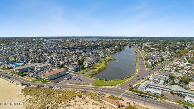 22 Lakeside Avenue, Avon-by-the-sea, NJ 07717