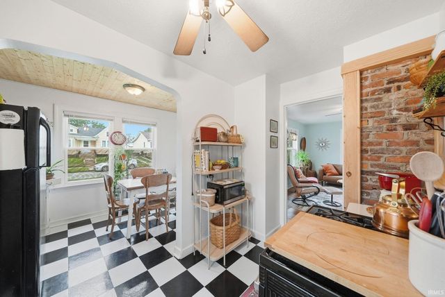 1835 Sinclair Street, Fort Wayne, IN 46808