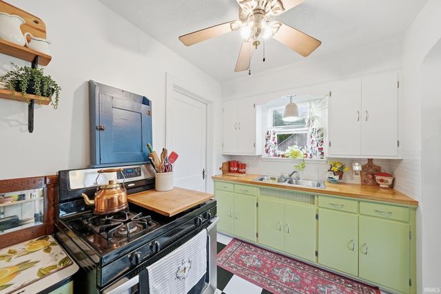 1835 Sinclair Street, Fort Wayne, IN 46808