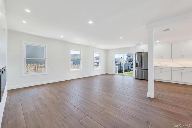 66 Lighthouse Road, Babylon, NY 11702