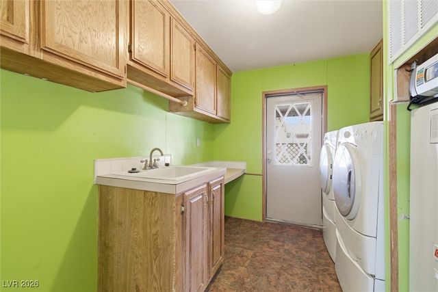 1850 West Mesquite Avenue, Pahrump, NV 89060