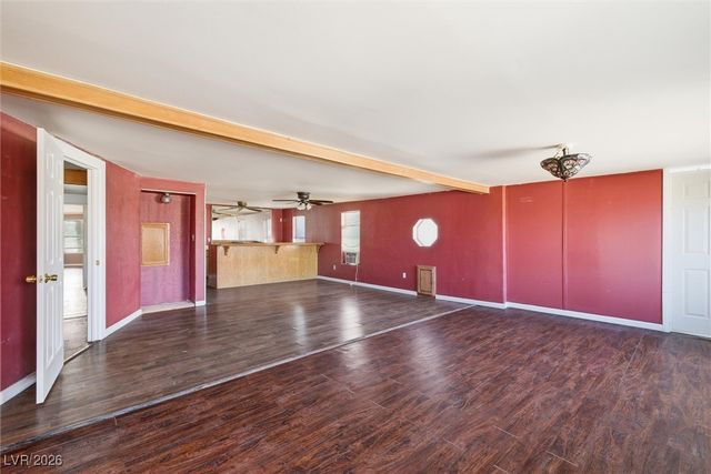 1850 West Mesquite Avenue, Pahrump, NV 89060