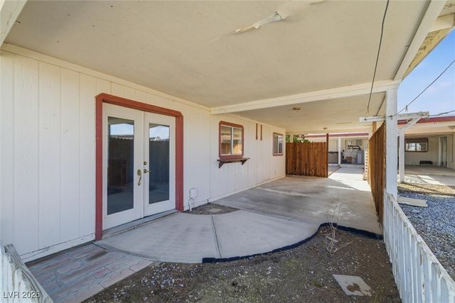 1850 West Mesquite Avenue, Pahrump, NV 89060